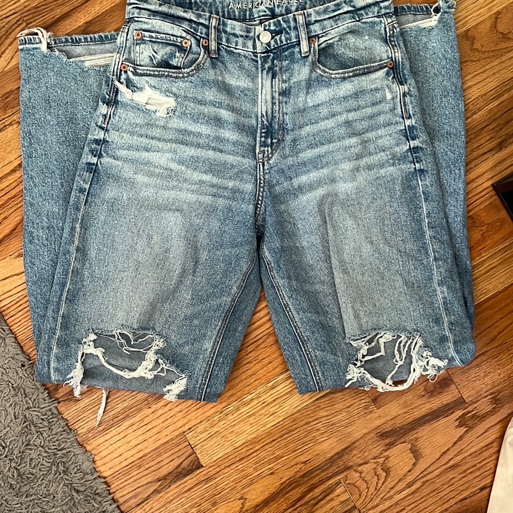 American Eagle Curvy High-Rise Jeans